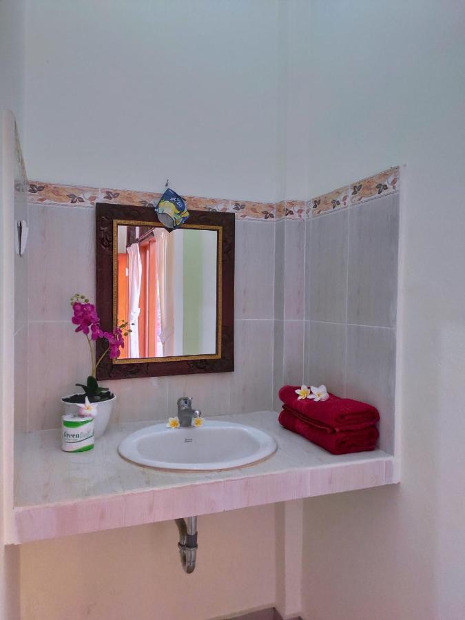 Отель Gusti Rai House Убуд Экстерьер фото